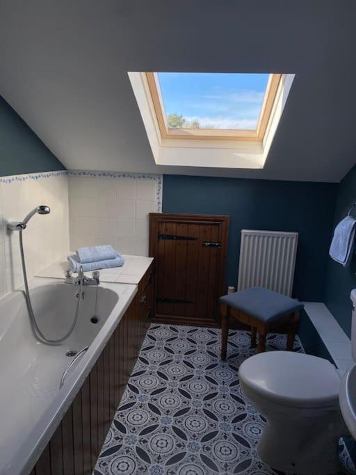 Woodland View At Hewish Mill Villa Bittadon Exterior photo
